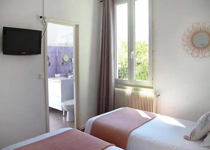 Les Marronniers Otel Thueyts