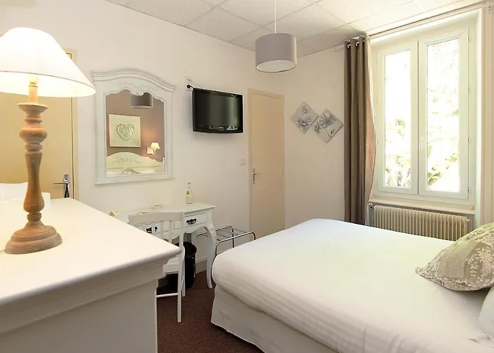 Les Marronniers Otel