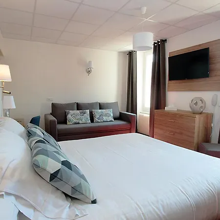 Les Marronniers Hotel 3*