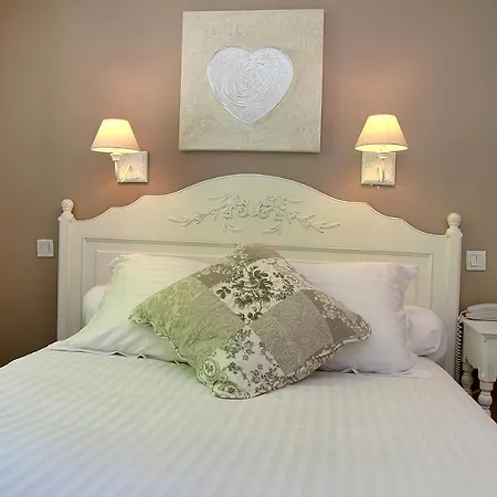 Les Marronniers Hotel 3*