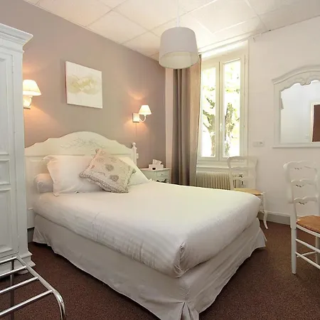 Les Marronniers Hotel 3*