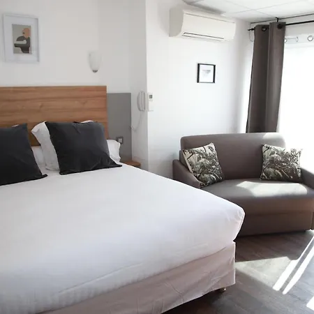 Les Marronniers Hotel 3*