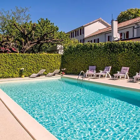 Hotel Les Marronniers 3*
