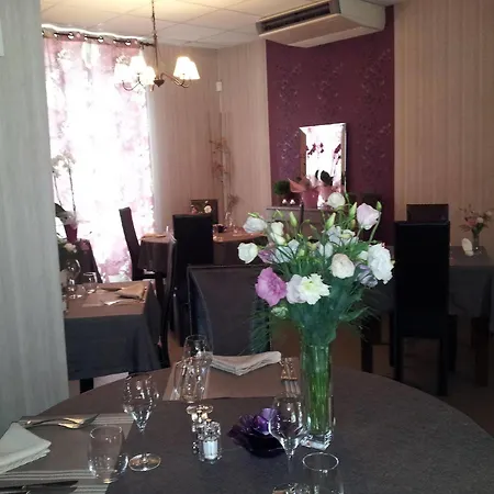 Les Marronniers Hotel Thueyts